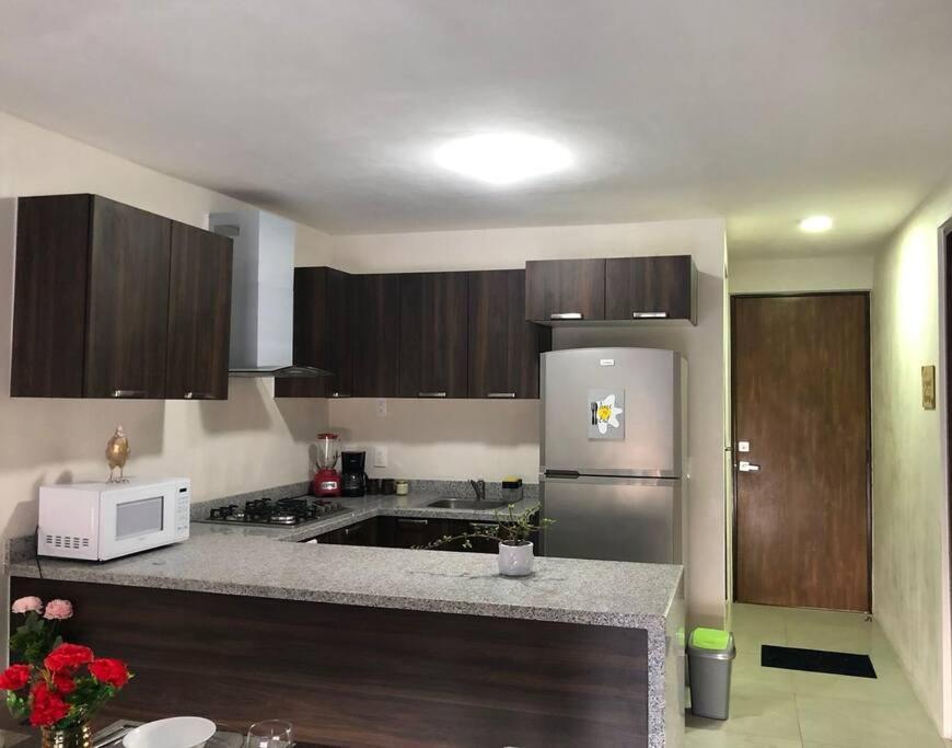 Be Central Departamento Con Alberca En El Centro De Guadalaja グアダラハラ エクステリア 写真