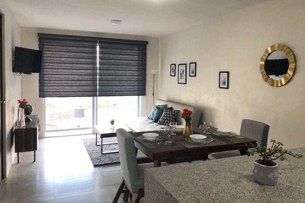 Be Central Departamento Con Alberca En El Centro De Guadalaja グアダラハラ エクステリア 写真